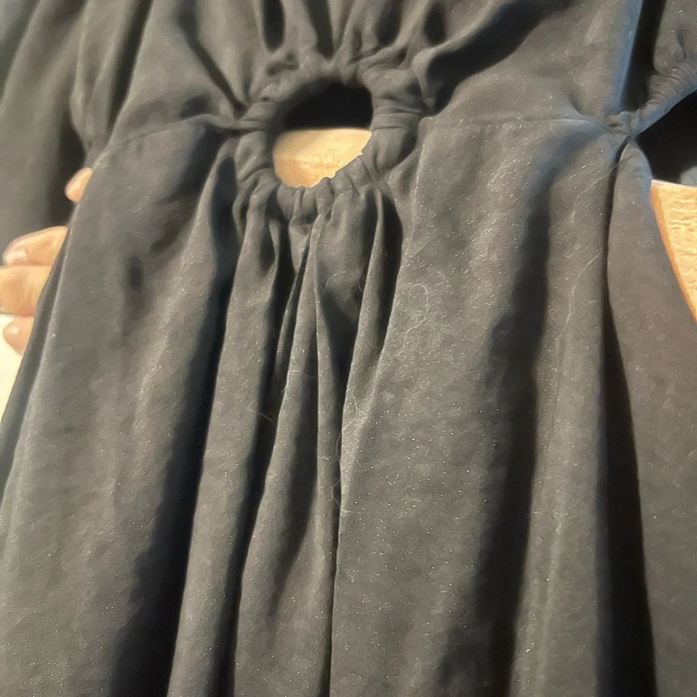 Mango Black V-Neck Maxi Dress with Cinched Ring Waist and cut out - Picture 2 of 3